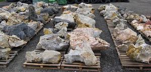 Solitérny kameň - monolitys hmotnosťou od 500 do 999kg - Solitérny kameň, hmotnosť 1600 kg, výška 200 cm | T - TAKÁCS veľkoobchod