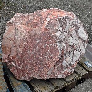 Ružový vápencový solitérny kameň - Solitérny kameň, hmotnosť 430 kg, výška 120 cm | T - TAKÁCS veľkoobchod
