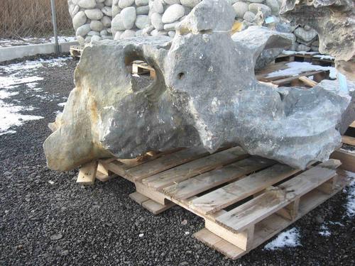 Solitérny kameň, hmotnosť 1038 kg - Travertín L solitérny kameň, hmotnosť 200 - 2000 kg | T - TAKÁCS veľkoobchod